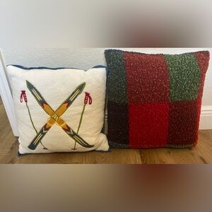 TARGET ROOM ESSENTIALS SKI PILLOW & PLAID DECORATIVE PILLOW SET OF 2 NEW NWT